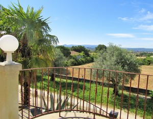 AUTOUR D'AIX Le Puy-Sainte-Réparade, Agence immobilière